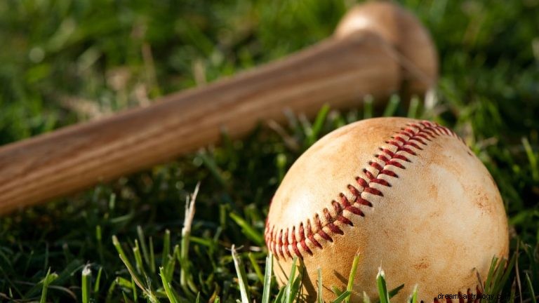 Was bedeutet es, über Baseball zu träumen? 