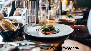 Hva betyr det å drømme om en restaurant? 