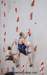 O que significa sonhar com escalada? 