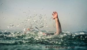 Hva betyr det å drømme om å drukne? 