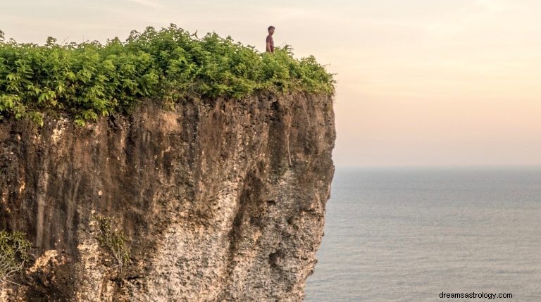 Que signifie rêver de tomber d une falaise ? 