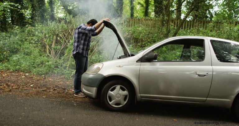 ¿Qué significa soñar con un carro averiado? 