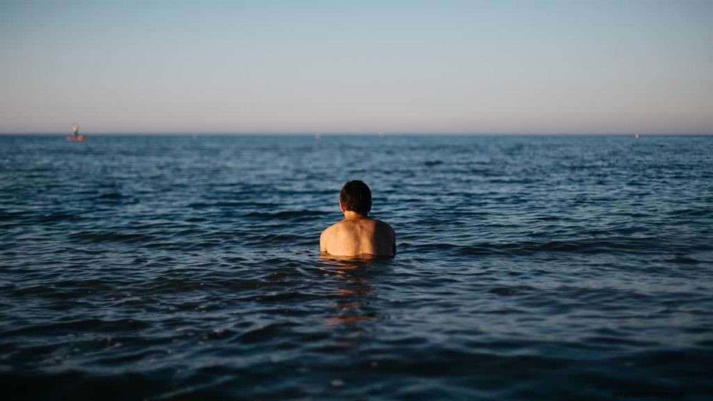 Rêver de nager dans la mer 