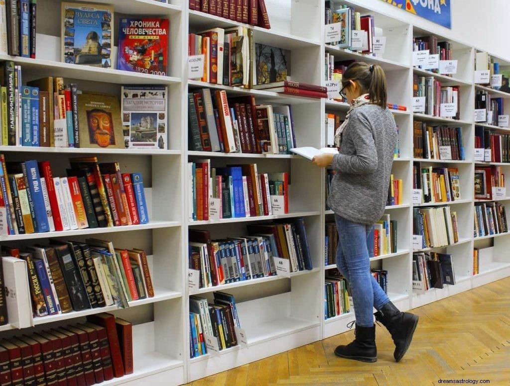 Betekenis en symboliek van bibliotheekdroom 