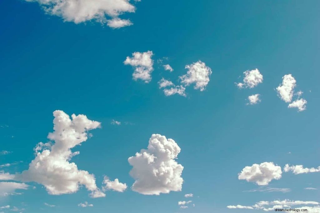 Soñar con Nubes Significado e Interpretación 