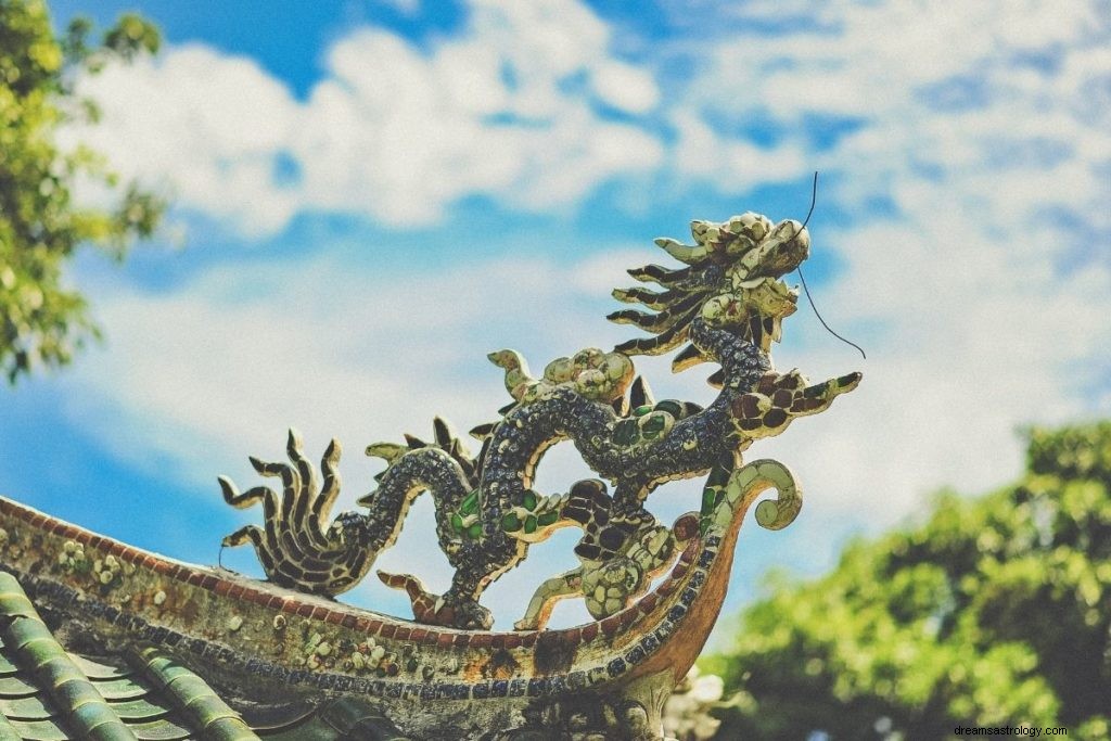 5 simbolismo spirituale e significati di un drago (totem + presagi) 
