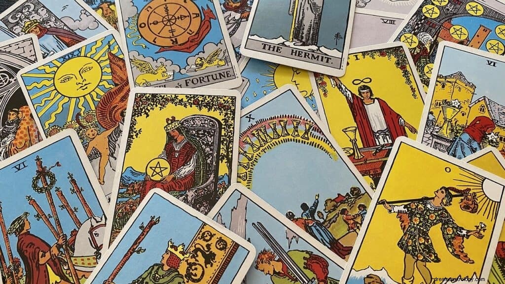 Tarotkort Drømmebetydning og symbolik 