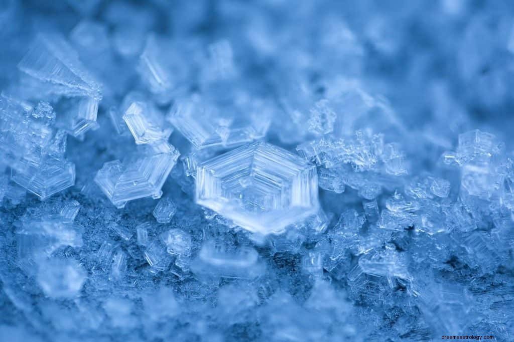 Significato e simbolismo del sogno di ghiaccio 