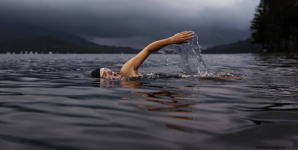 Significato dei sogni di nuoto 