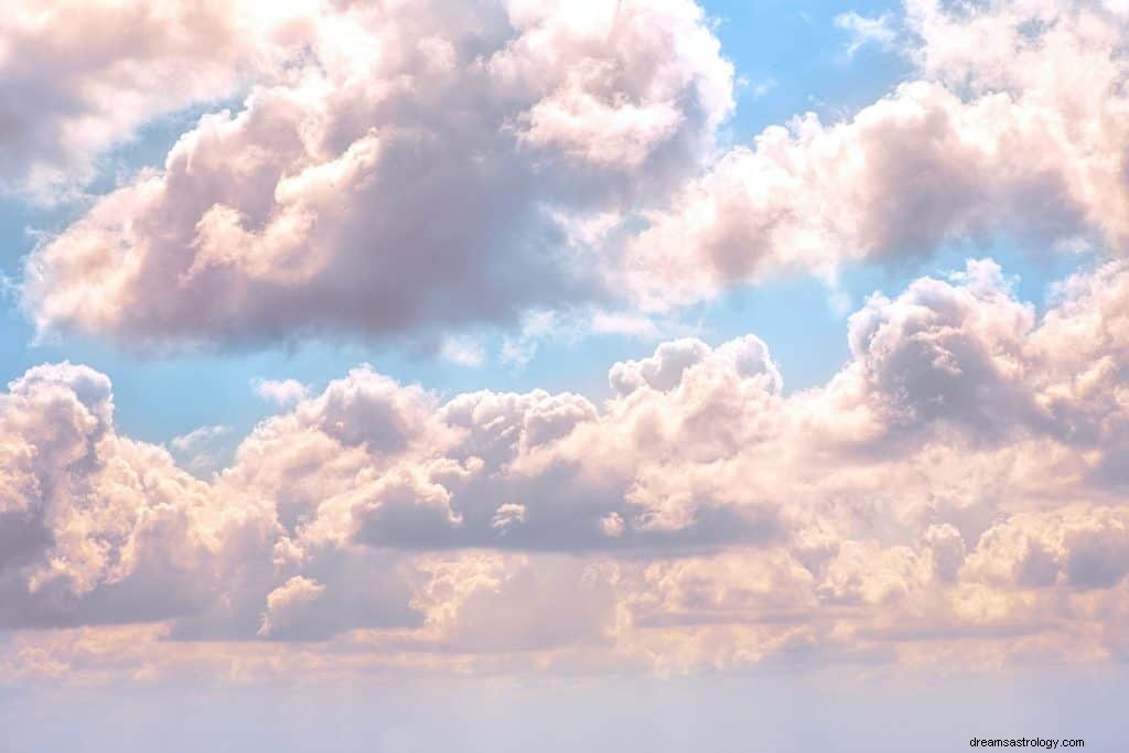 Significado dos sonhos com nuvens 