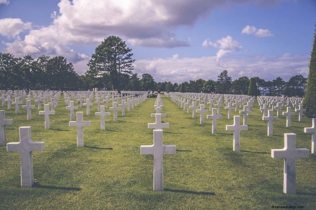 Significato e simbolismo del sogno del cimitero 