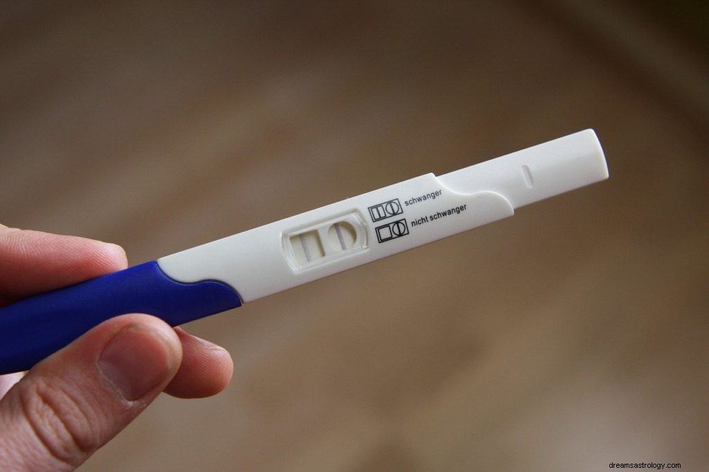 Significato e simbolismo del sogno del test di gravidanza 