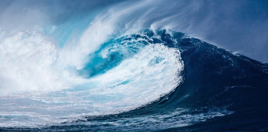 波の夢の意味と象徴主義 