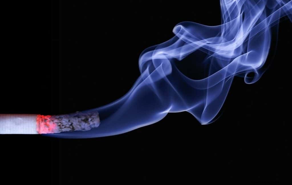 Significato e simbolismo del sogno di fumare 