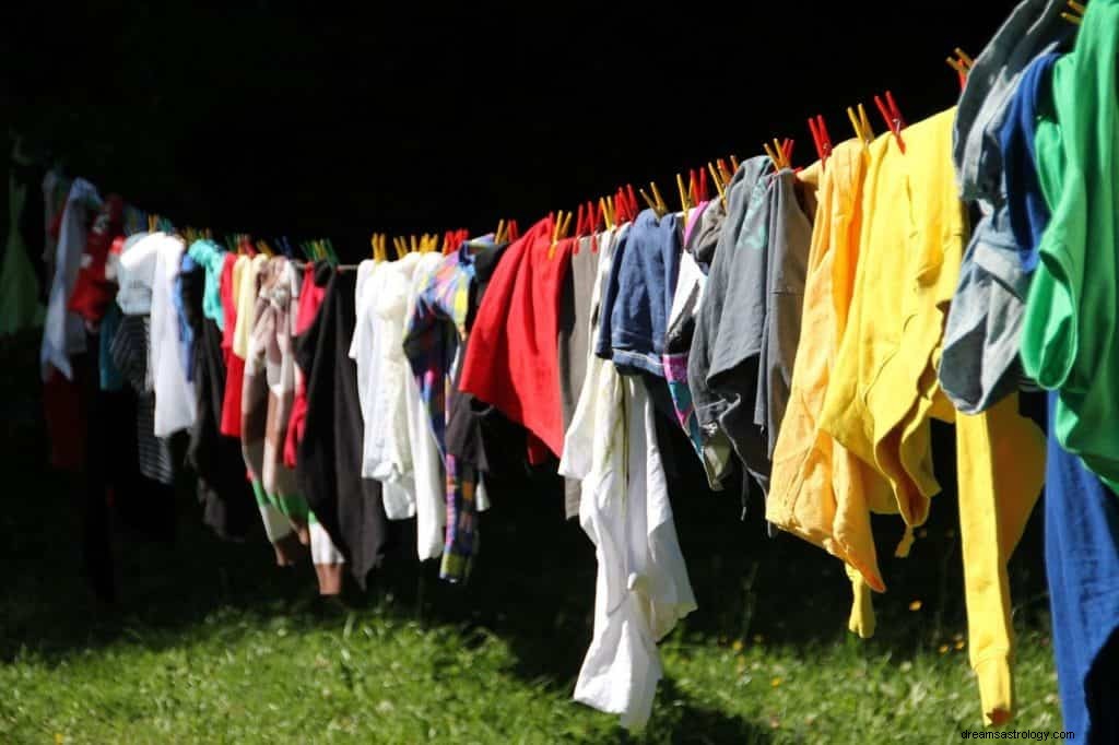 Significato e simbolismo del sogno di lavanderia 