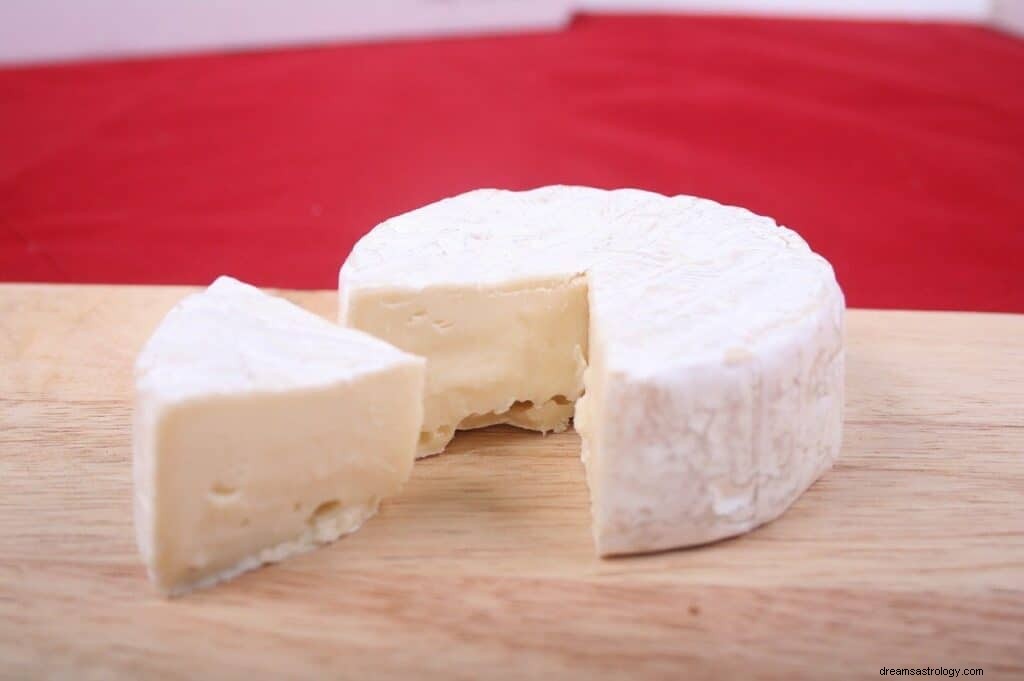 Signification et symbolisme des rêves de fromage 