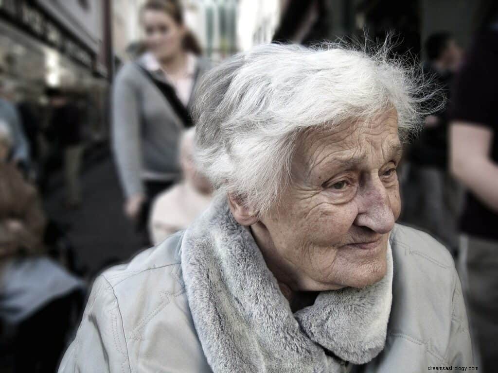 Old Woman Dream Betydning og Symbolik 