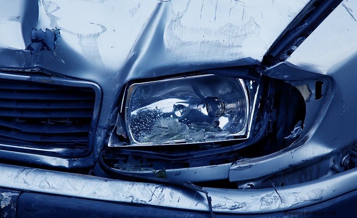 Träume von Autounfällen und Autounfällen – Bedeutung und Interpretation 