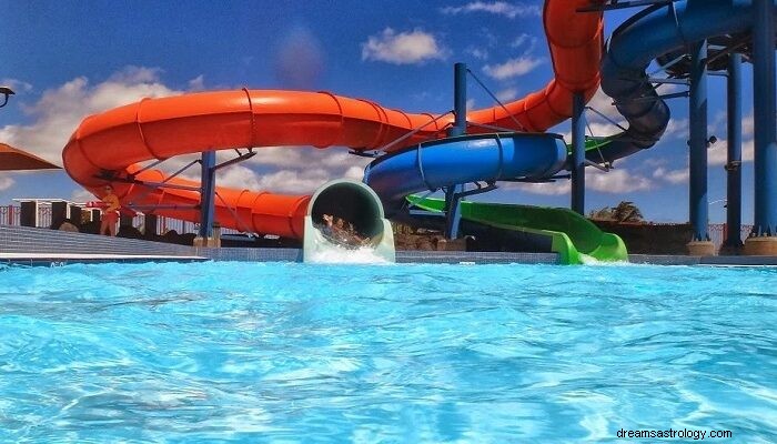 Water Park – Όνειρο Νόημα και Συμβολισμός 