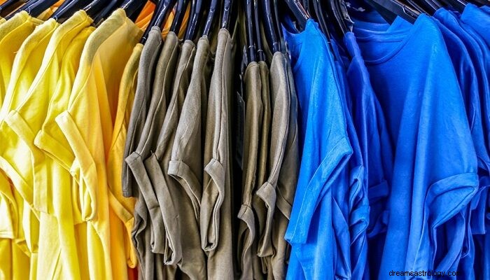 Blauw shirt, geel shirt - Droombetekenis en symboliek 