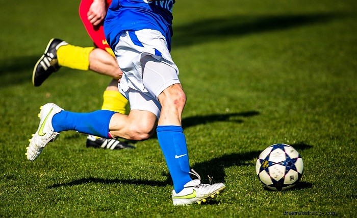 Signification spirituelle de jouer au football dans le rêve 