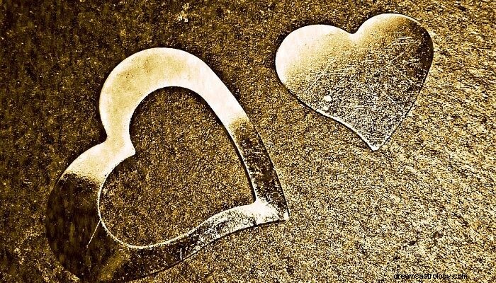 Sueños sobre un enamoramiento:significado y simbolismo 