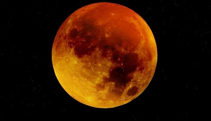 Dream of Blood Moon – Significato e simbolismo 