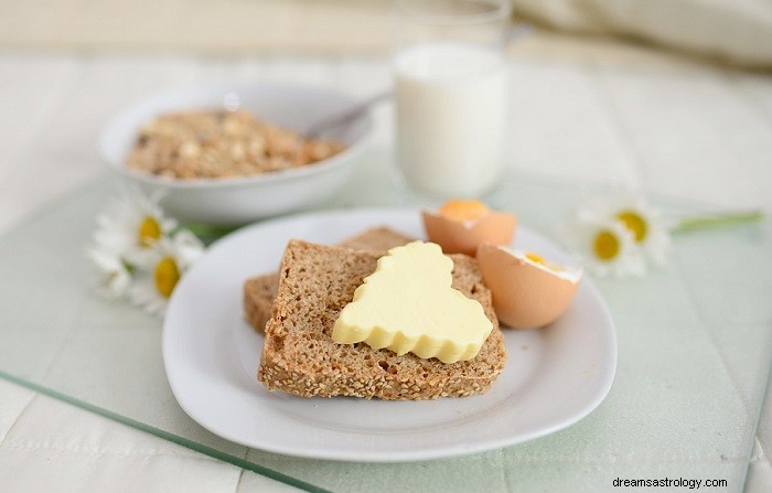 Droombetekenis van het eten van brood en boter 