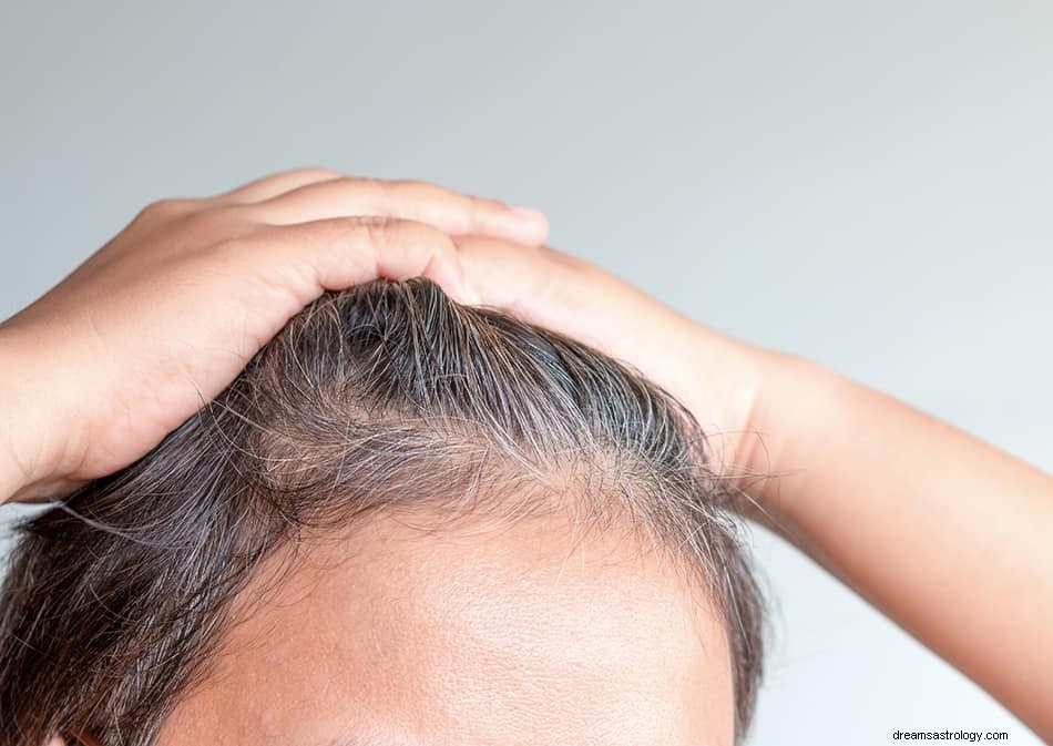 Was bedeutet es, wenn Sie von Haaren träumen? 