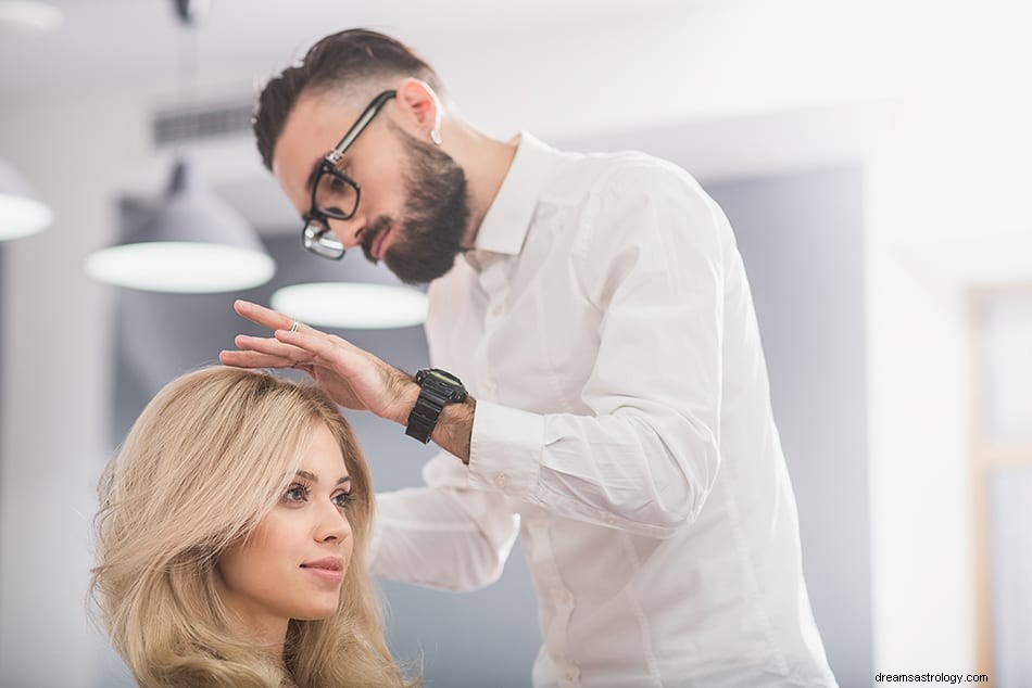 Signification et symbolisme du rêve de coiffeur 