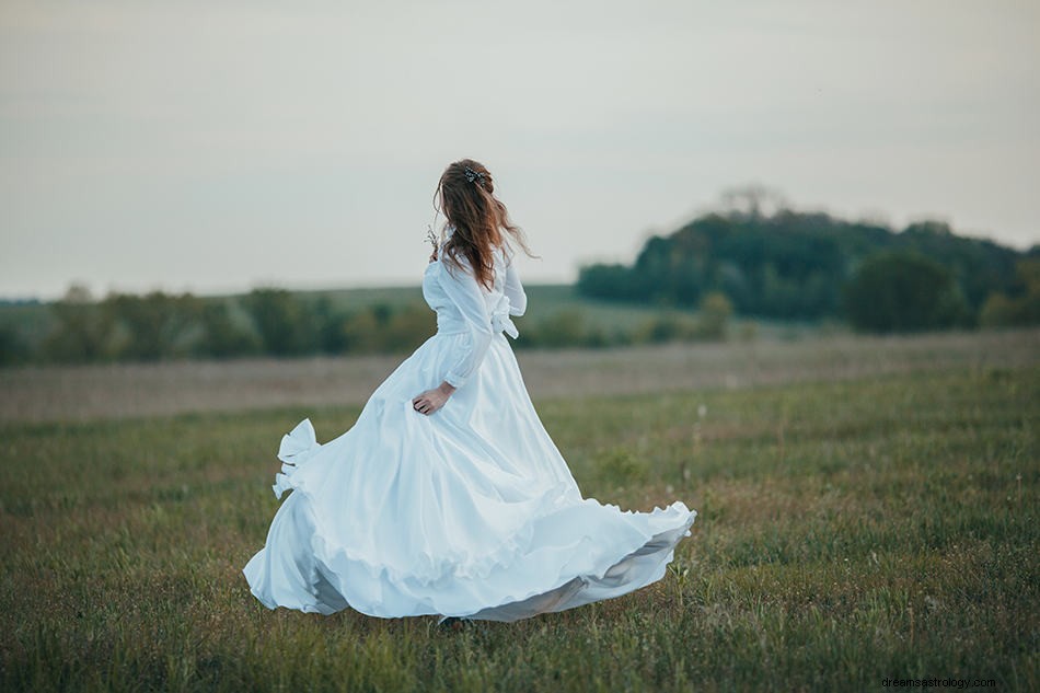 Sueño con Vestido Significado y Simbolismo 