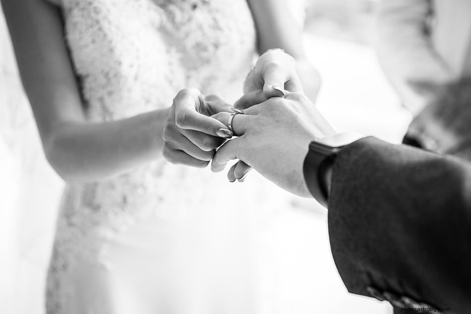 Cosa significa sognare un matrimonio? 