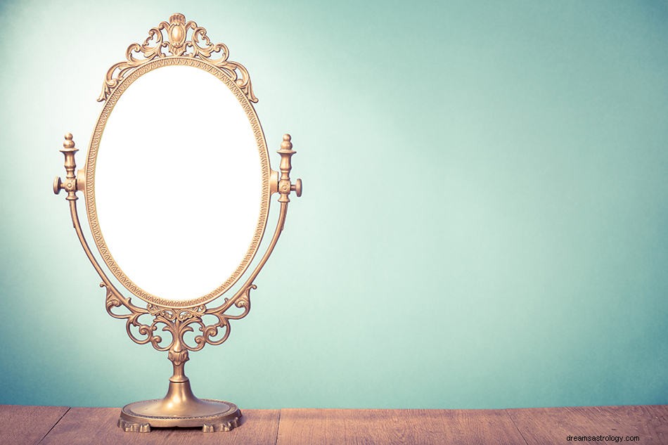 Hva betyr det å drømme om et speil? 