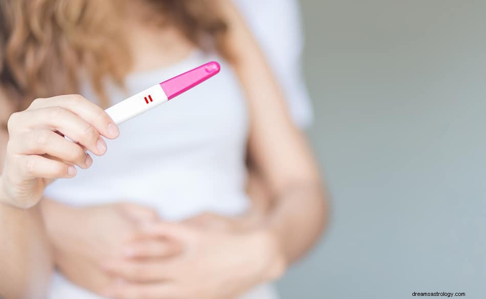 Co to znaczy marzyć o pozytywnym teście ciążowym? 