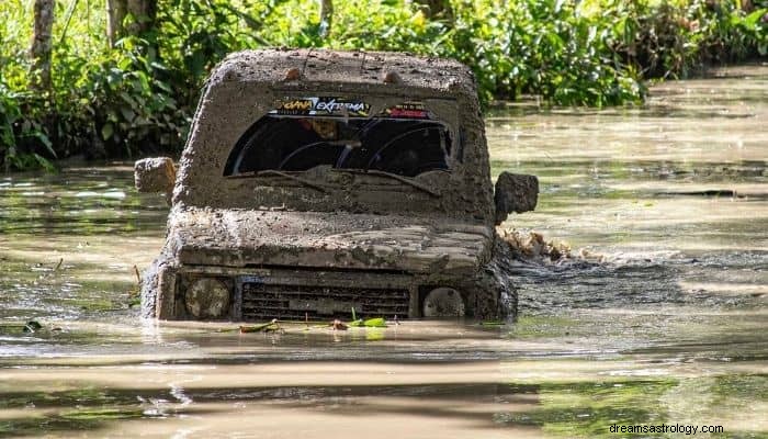 Význam a interpretace snů Flood:Podrobný průvodce snem 