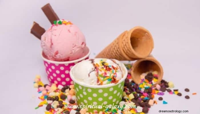 12 Bedste Ice Cream Dream Betydning:Nyd disse beskeder! 
