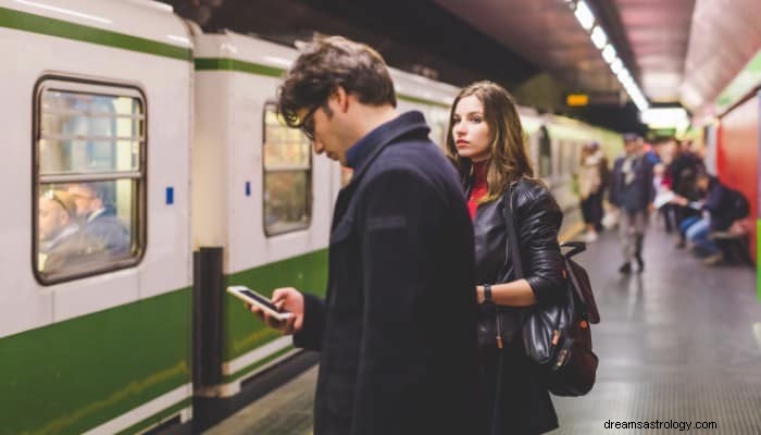 Signification du rêve étranger :jalousie, jalousie ! 