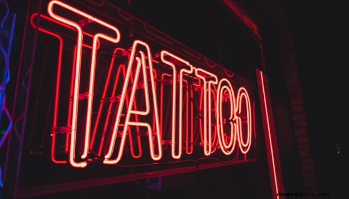 Significado de los sueños con tatuajes:¿Cómo dejar de gustar a alguien? 