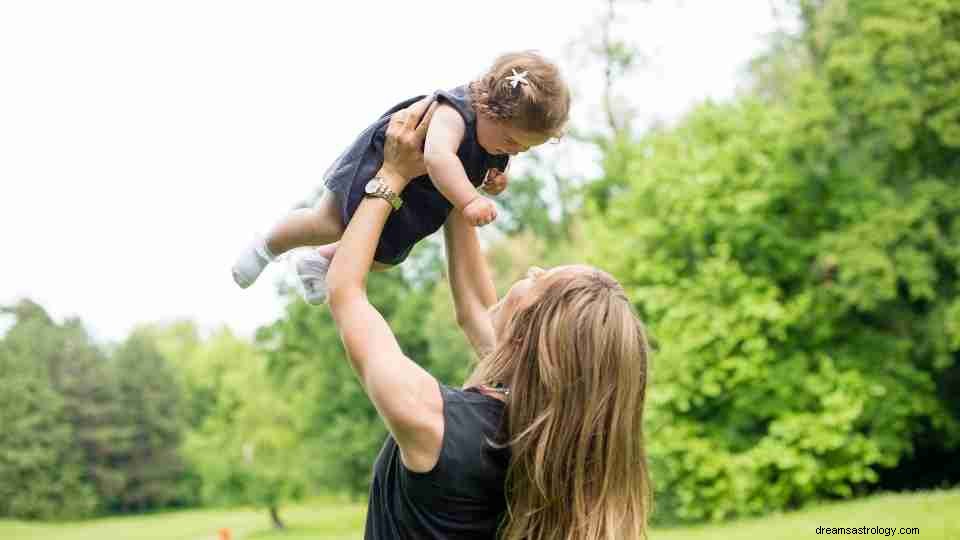 Dromen van een babymeisje - 40 droomscenario s om te berekenen 