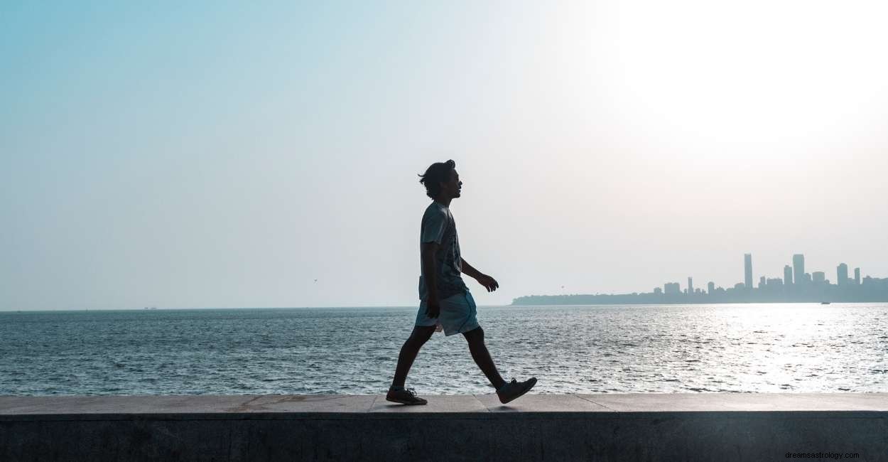 Vous rêvez de marcher ? Voici ce que cela signifie 