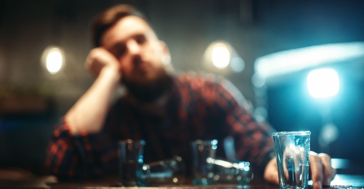 ¿Qué significa estar borracho en un sueño? Explora los 40 escenarios 