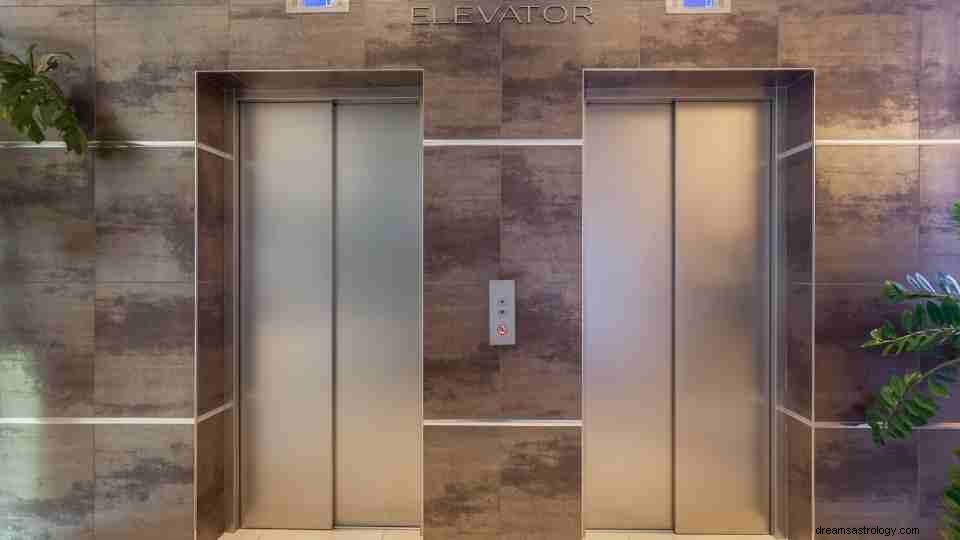 Dreams About Elevators:Μια συλλογή από 80+ σενάρια ονείρων 