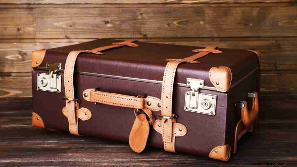 Una guida per comprendere i sogni sulle valigie con 42 esempi e riflessioni 