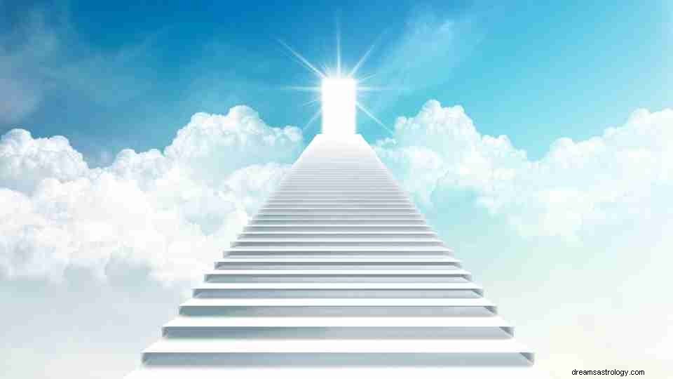 Traum vom Himmel – 17 Beispiele, Interpretationen und symbolische Bedeutungen 