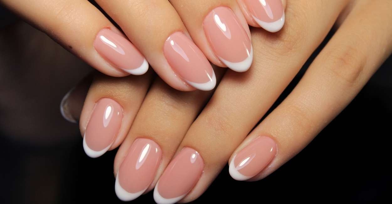 Dreaming Of Nails – 150 fabuł i ich znaczenia 