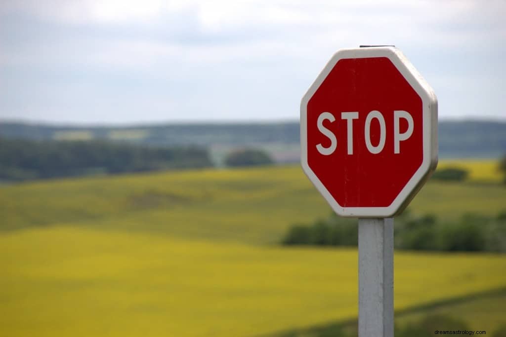 Significado de sonhar com sinal de stop 