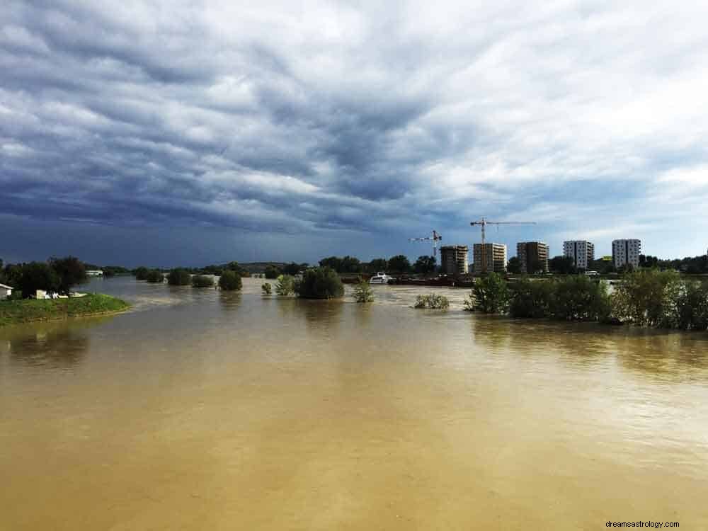 Significado de Soñar con Inundación 