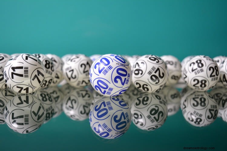 Sand betydning og rigtig fortolkning af drømme om lotteri