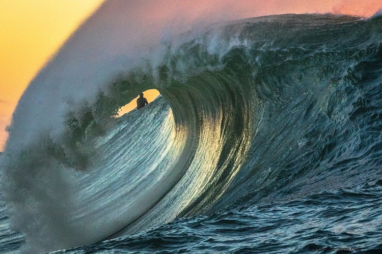 Arti Benar Dan Tafsir Mimpi Tsunami Yang Benar