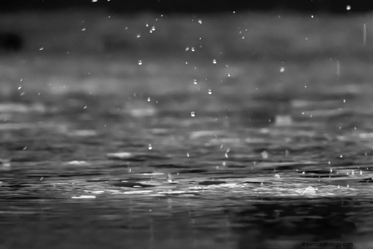 La véritable signification et la bonne interprétation des rêves de pluie